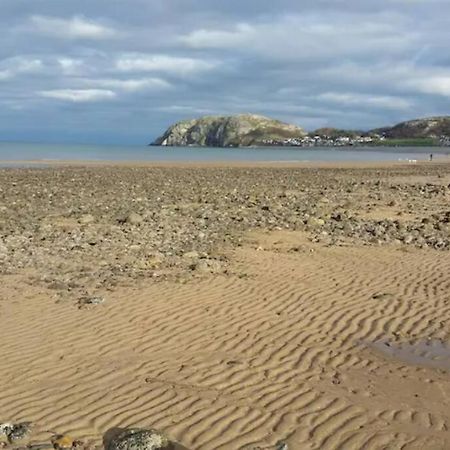 Orme View Dog Friendly Apartment Llandudno Buitenkant foto